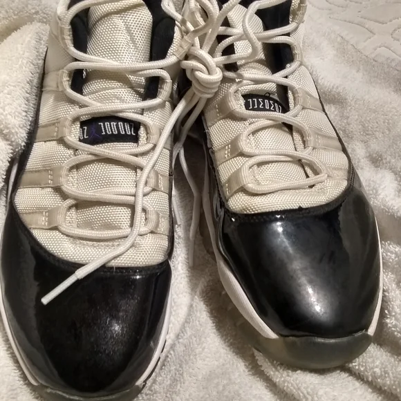 JORDAN Retro basketball shoes